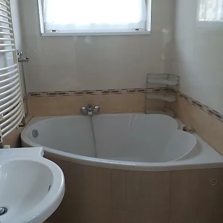 Franz Berg Apartman Tokol