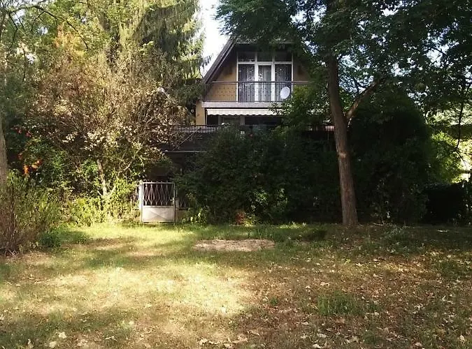 Franz Berg Apartman * Tokol