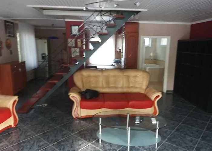 펜션 Franz Berg Apartman *